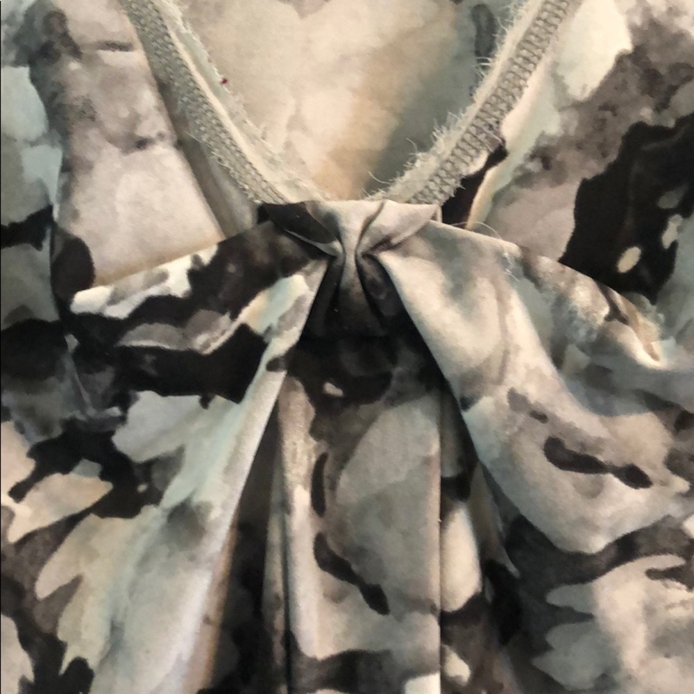 Blouse - Picture 3 of 4